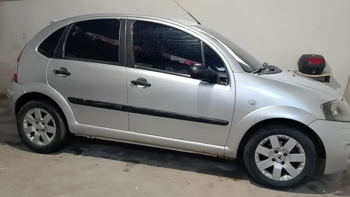 Citroen C3 GLX 1.4/ GLX Sonora 1.4 Flex 8V 5P 2012