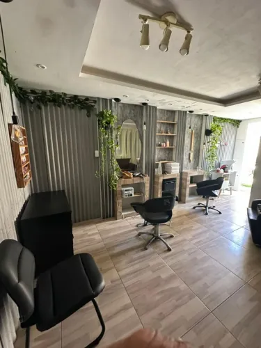 Sala ampla para alugar.