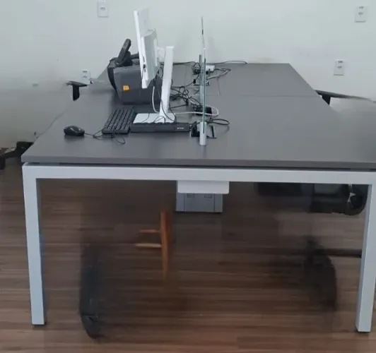 mesa escritorio 4 pessoas
