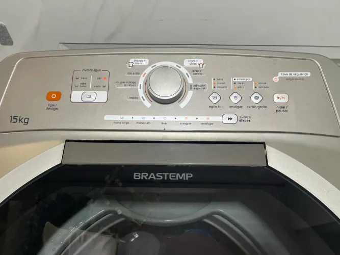 Máquina de Lavar Brastemp 15 kg Inox
