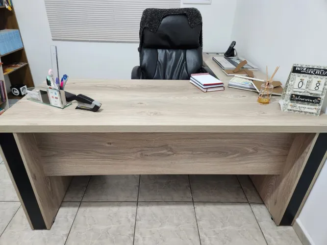 Mesa de escritório 