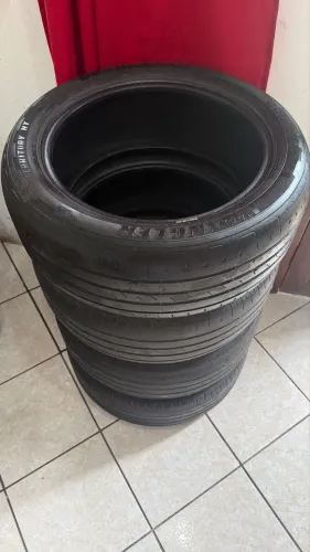 Pneus 225 55 17