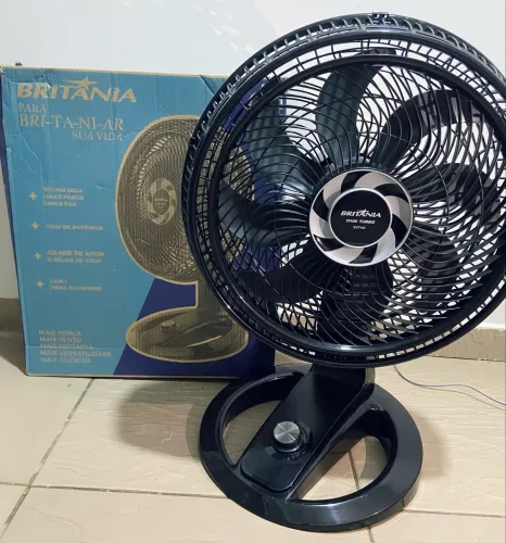 Ventilador Britânia Turbo 174W Mesa Parede 40cm Na Caixa