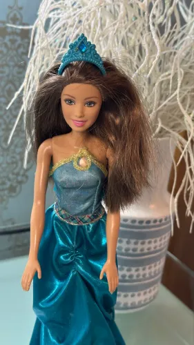 Barbie Hadley Escola de Princesas