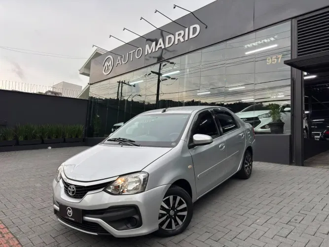 Toyota Etios XS 1.5 Flex 16V 5P Mec. 2018