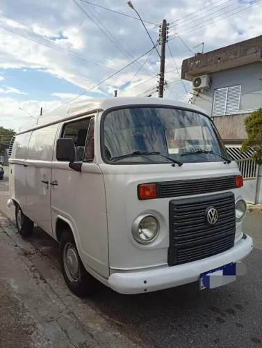 Volkswagen Kombi Furgão 1.4 MI Total Flex 8V 2010