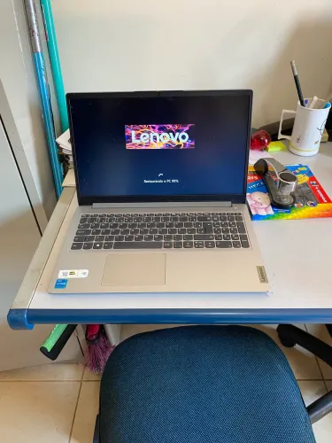 Notebook Lenovo - IDEA PAD 1 15lAU7 - 82VY 4GB de RAM - SSD 256GB
