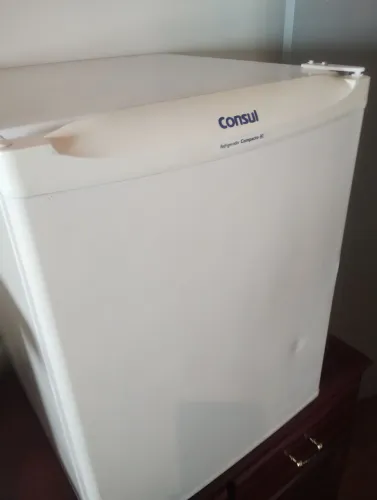FRIGOBAR CONSUL 80 LITROS 