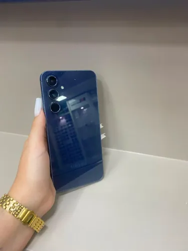 SAMSUNG A55 