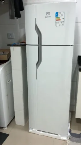 geladeira Electrolux Cycle Defrost 260L Super Freezer Duplex Branca