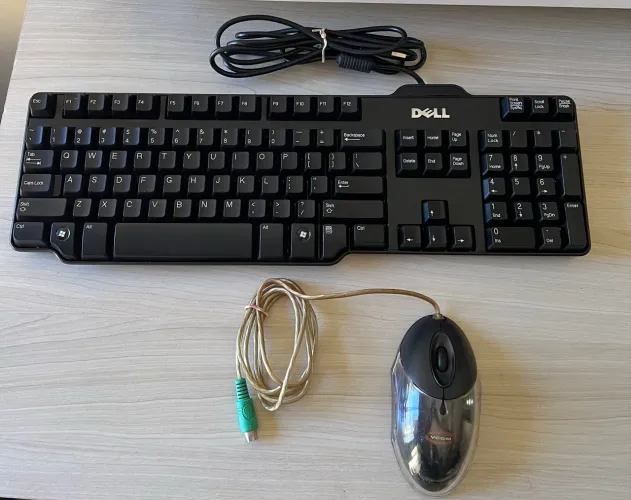 Combo teclado Dell e mouse óptico com scroll