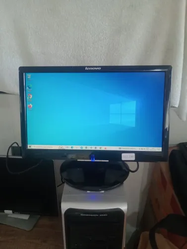 Monitor Lenovo 19 polegadas