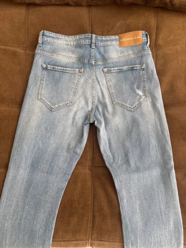 Calça Usada Acostamento Jeans