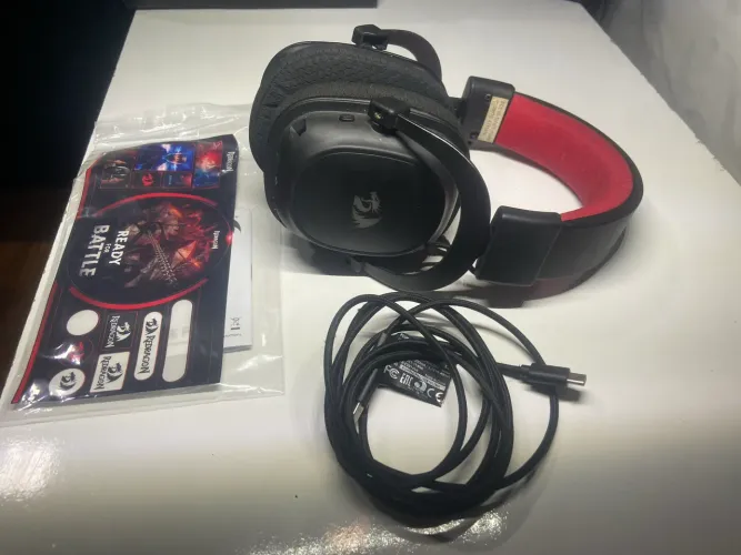 Headset Gamer Sem Fio Redragon Zeus Pro - Completo na Caixa