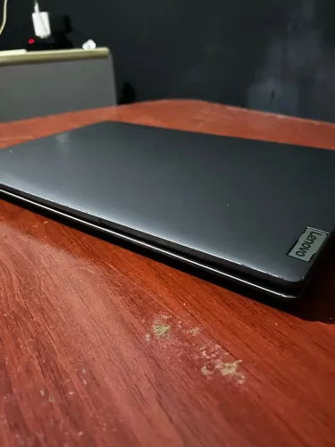 Lenovo IdeaPad 3 ? Intel Core i3 de 11ª geração