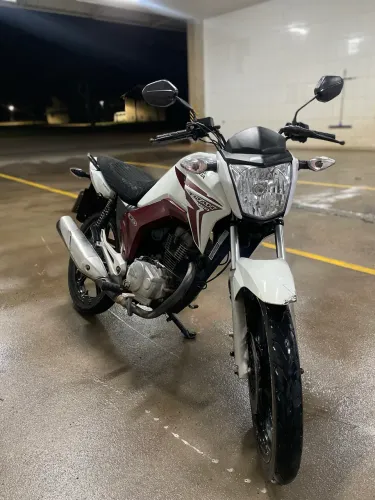 Titan 150 2014. Moto de procedência!