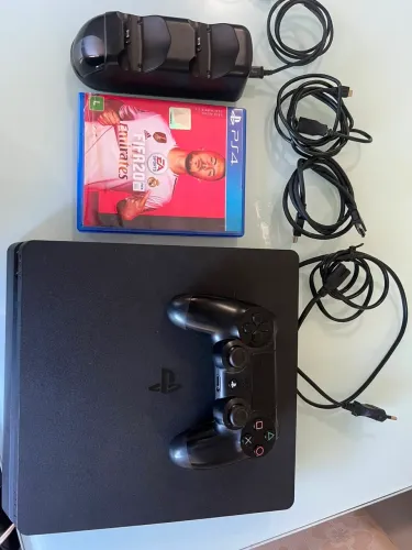 Ps4 slim 1tb 