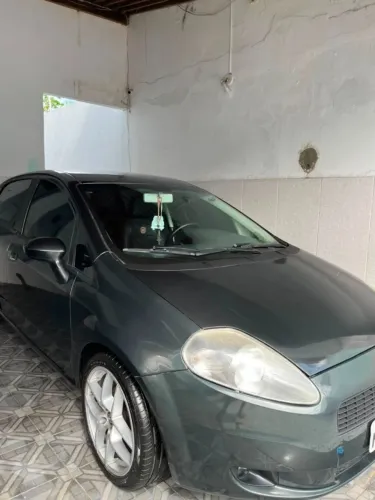 Fiat Punto Attractive Italia 1.4 F.flex 8V 5P 2012