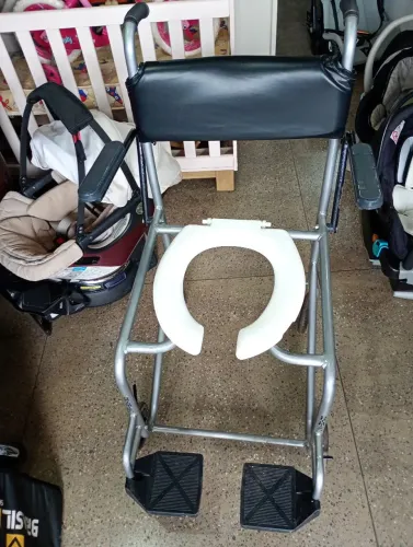 Cadeira de banho pra adulto ortomix