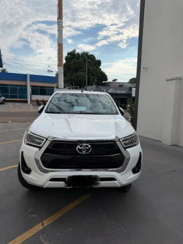 Toyota Hilux CD SRV 4X4 2.8 TDI Diesel Aut. 2016