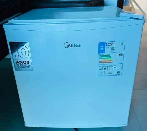 Frigobar Midea 45L 127V - Excelente Estado - Pouco Uso