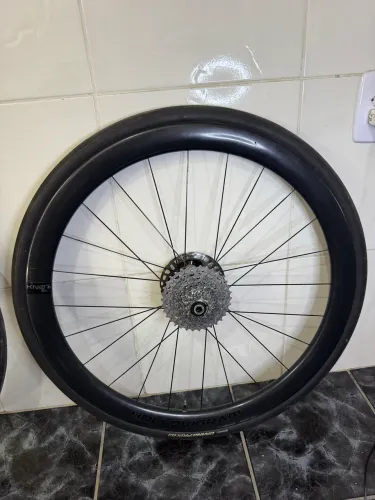 Rodas de Carbono Hollowgram Knot SL 45mm Disc