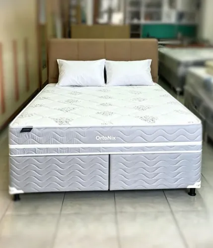 CAMA QUUEN MOLAS ENSACADAS