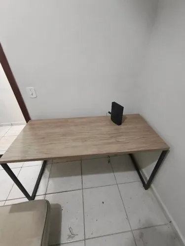 Mesa para escritório estilo industrial