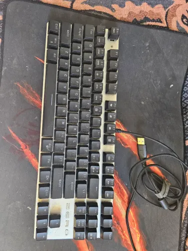 Kit GAME TECLADO / MOUSE PAD / MOUSE