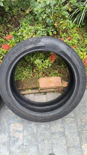 Pneu Continental Premium 215/45-r18