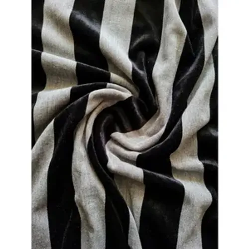 TOALHA JACQUARD PRETO/GRAFITE LISTRA 3,20M DIÂM