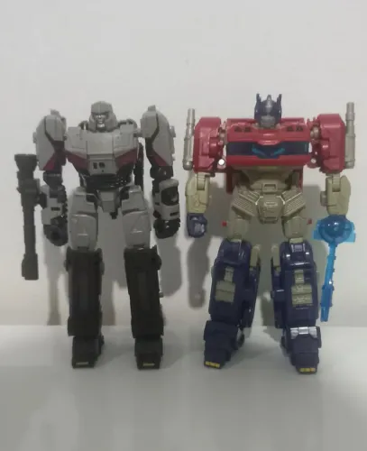 Transformers studio series optimus prime e megatron Transformers one.