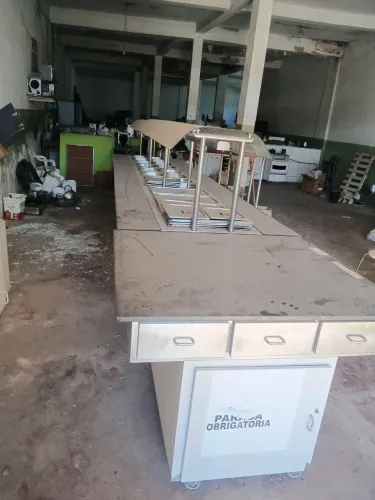 Self-service industrial, quente e frio. 5 MT 