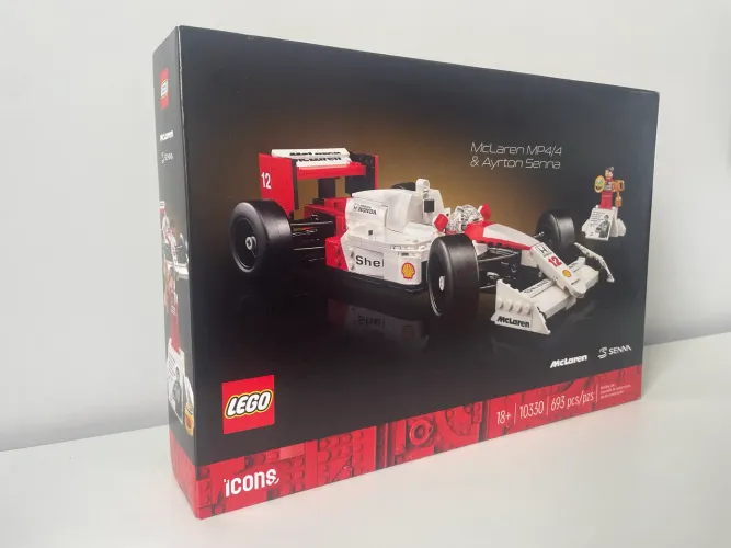 Lego Icons Ayrton Senna McLaren MP4/4 10330