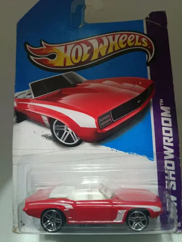 Hot Wheels 69 Camaro HW Showroom ? 2013