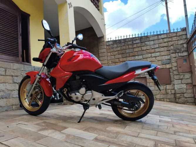 CB 300R