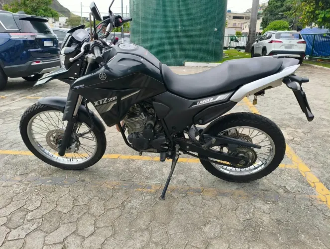 YAMAHA Lander 250cc