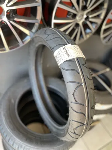 Pneu Maggion 110/70/17 dianteiro Cb300 (instalação grátis)