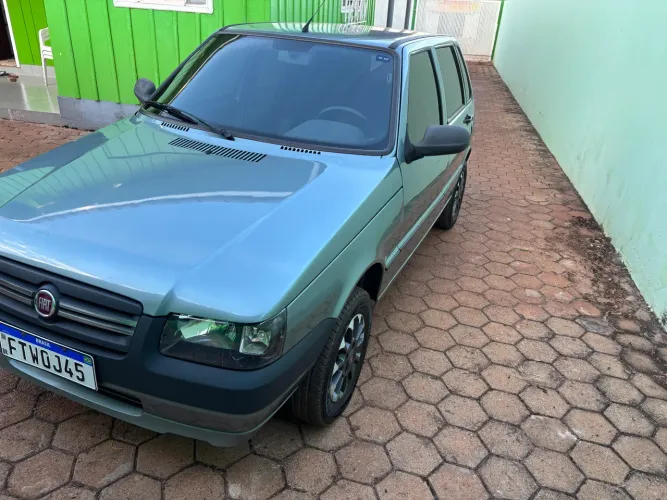 Fiat Uno Mille Grazie 1.0 Fire Flex 8V 4P 2013