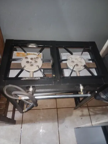 Vendo fogão industrial