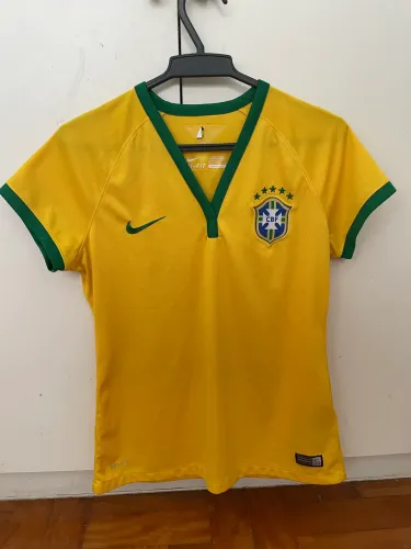 Camisa Brasil Fem home 2014
