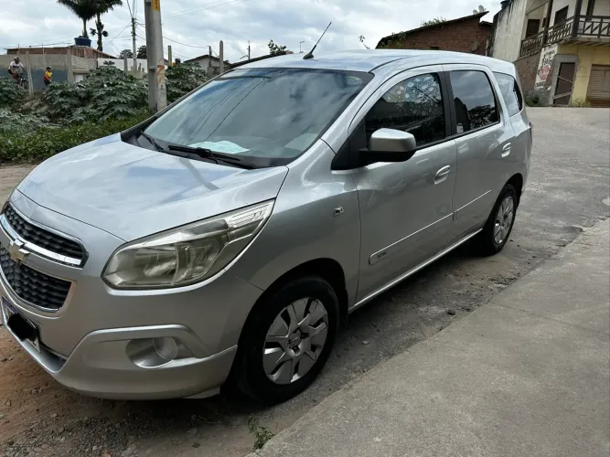 Chevrolet Spin LT 1.8 8V Econo.flex 5P Mec. 2014