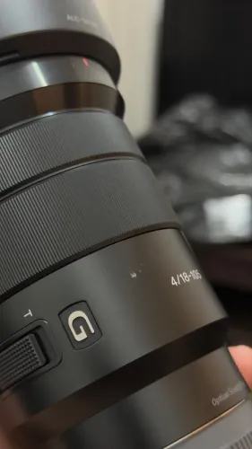 Lente Sony 18-105 f4 G OSS