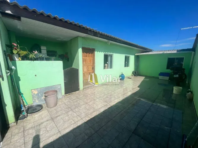 LINDA CASA NA VILA MILITAR EM PIRAQUARA