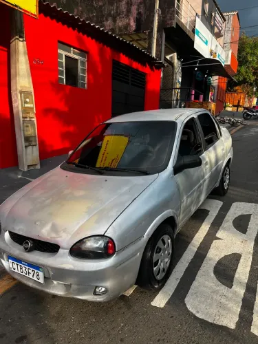 Chevrolet Corsa Sedan Super Milenium 1.0 MPFI 16V 2000
