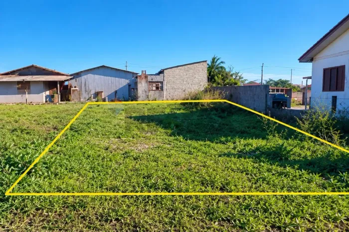 Terreno no bairro Jardim Ultramar em Balneário Gaivota, SC