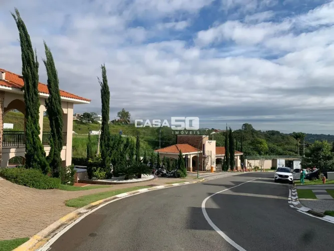 Terreno á venda no Condomínio Residencial Mont Alcino - Roncáglia - Valinhos/SP
