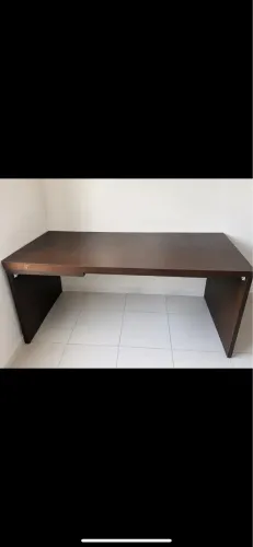 Mesa de Escritório Seminova Tok Stok