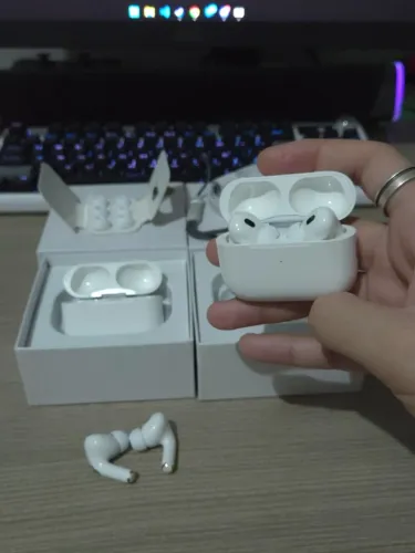 Fone Bluetooth Sem Fio - Case de Carregamento e Microfone