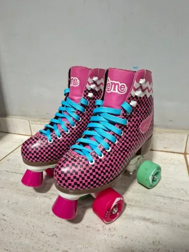 Patins Quad. Roller Clássico 4r Rosa Xadrez Unitoys